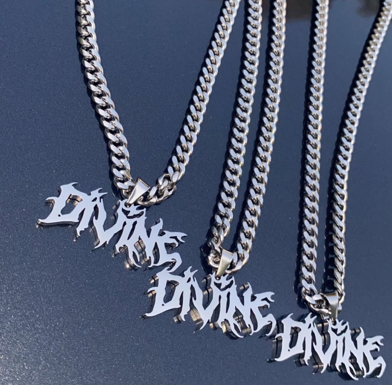 Logo Chain